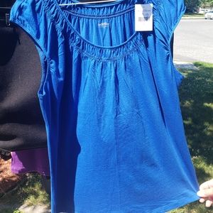 Northern Reflections Size L BNWT